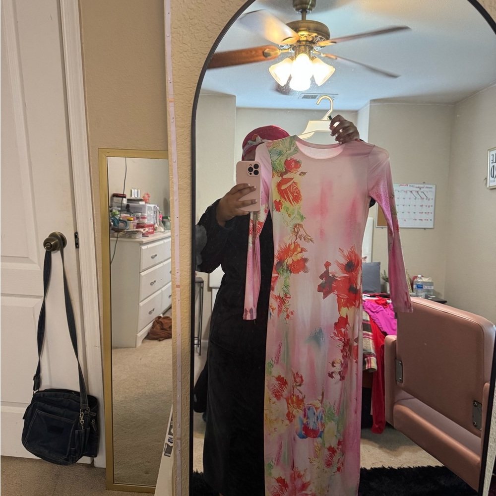 Amazon Pink Floral Long Sleeve Dress - Picture 2 of 4